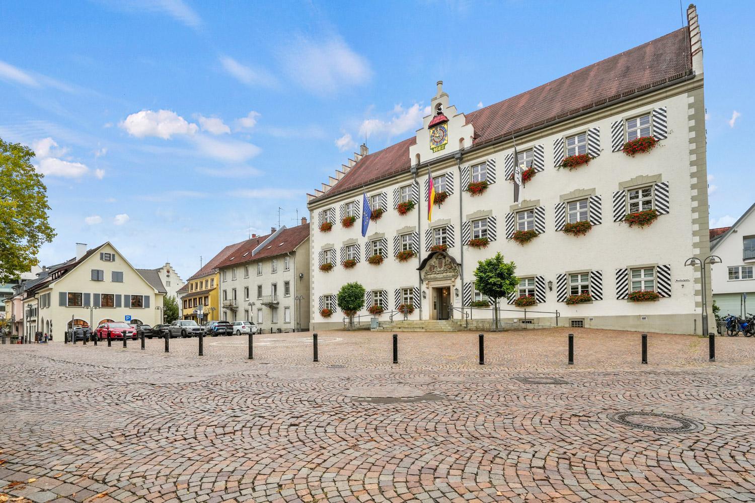 Golden Poodle Luxusappartment Am Neuen Schloss Tettang Apartment Tettnang