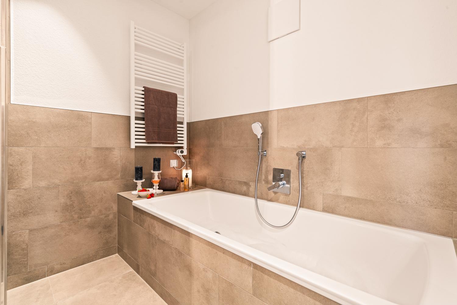 Golden Poodle Luxusappartment Am Neuen Schloss Tettang
